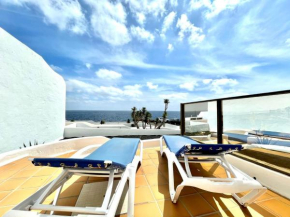 Bungalow FreeWifi, facing the ocean, nearby beach, Charco del Palo